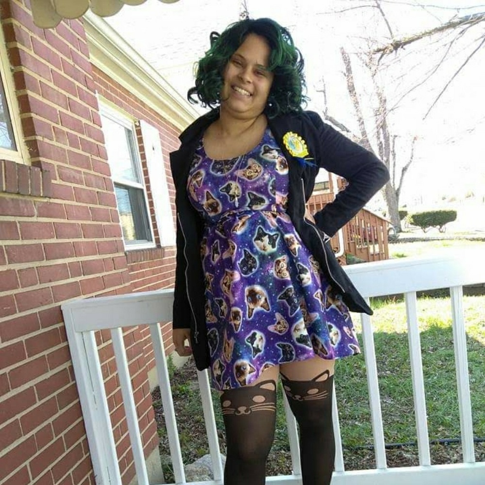 Meet your Posher, Saya